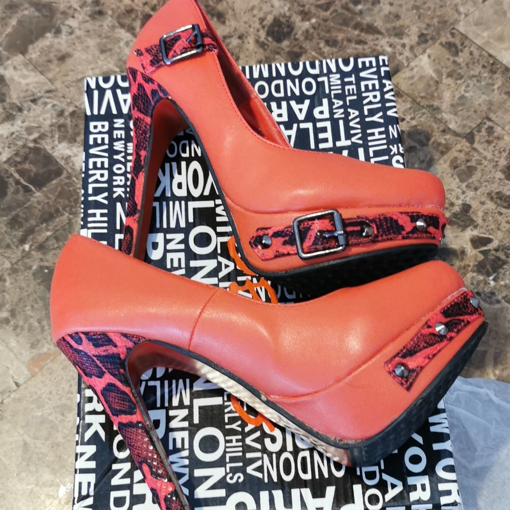 Brand new Jacobies Lola heels